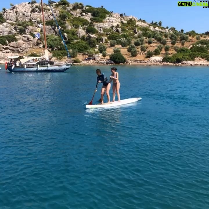 Duygu Yetiş - 8.5K Likes - Senkronize sup takımı gururla sunar 😌