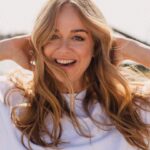 Ebba Kleberg von Sydow Instagram - Reklam: VINN maxat kit med mina Nioxin-favoriter! KOMMENTERA: Ditt happy place i sommar? En brygga, strand, torpet, vad som! 🌿☀️💃🏼# …OCH följ @apohem 🩵 Tack Nioxin för hårvård i världklass - finns hos @apohem 👌🏽 Uppdatera DIN hårvårdsrutin inför sommaren, med Nioxin & @apohem 💦 Vinnare dragna: GRATTIS @juliabodlund @antheens @niinabjorkman ❤️
