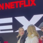 Ebba Kleberg von Sydow Instagram - Reklam @netflixnordic presenterar 26 nordiska satsningar 📺 varav 12 (!) helt nya! Följ med! 1. Älskar mitt jobb! 2. När @amandaromare klev upp på scen med sin serie-dubbelgångare (hennes bok 📕 ska bli serie)! Jublet för Amanda & @carla_sehn_ 💯 3. Next on Netflix! Peppen alltså, äntligen massvis med härligt att se fram emot! 4. Pörni 😍 flyttar in på @netflixnordic 🫶🏽 5. Bridgerton-salen! Kolla till slutet! 6. Klassfoto deluxe & @edvinrydings bjöd på klassiskt klassfoto-uppförande 🫶🏽 #youngroyals 7. Squid Games 2, vem vågar?! 8. Idolen Jo Nesbø, mannen bakom min favorit Harry Hole - som nu föds på nytt hos @netflixnordic 😬 Många pratade om Helikopterrånet, verkar absolut fängslade men hallå, Harry Hole! Längtar så! 9. Ronja Rövardotter 2.0 🫶🏽 10. Sa jag att jag älskar mitt jobb?!
