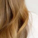 Ebba Kleberg von Sydow Instagram – Reklam: Friskare, starkare hår & hårbotten? Jatack! Tackar min Nioxin-ritual för volym och välmående hår   bjuder på mina favoriter 🫶🏽
Nioxin tar inte bara hand om längderna, vårdar också känsliga huden i hårbotten. Dessutom, fenomenalt torrschampo som ger nytvättad känsla VARJE dag!
TIPS: Just nu 25% på Nioxin hos @apohem 🩵
Testa du också, rätt hårvårdsrutin kan verkligen göra skillnad! ✊🏽 #apohem #ebbavonsydow