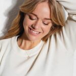 Ebba Kleberg von Sydow Instagram - Mitt diamanthjärta, för att påminna mig om 2024 års viktigaste: Följ ditt hjärta ❤️ Reklam @ebba_jewelry och MYCKET stolt sådan! Mina handgjorda ädla smycken, i 18k guld med naturliga diamanter - smycken att bära nu och alltid.