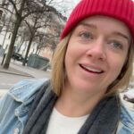 Ebba Kleberg von Sydow Instagram - Ok, DU får välja en färg?! Kommentera med emoji! Jag: ❤️💯💋❣️🍎