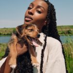 Ebony Obsidian Instagram - Animal Therapy 🐾