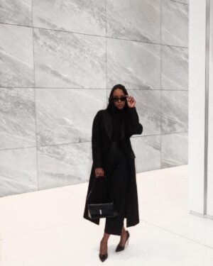 Ebony Obsidian Instagram - Making my way downtown, walking fast, faces pass and I’m home bound. How I feel after finishing work in my own city. 4-5 > 9-5 #Werk