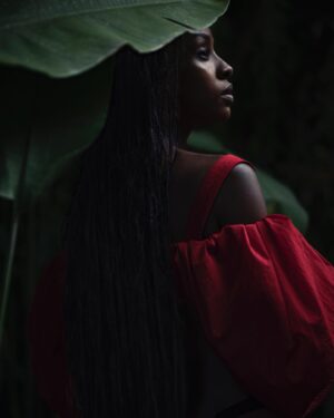 Ebony Obsidian Instagram - Happy Birthday Mama ♾️ 
Happy New Year Ya’ll 🌴