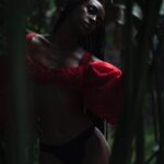 Ebony Obsidian Instagram - Happy Birthday Mama ♾️ Happy New Year Ya’ll 🌴