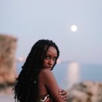 Ebony Obsidian Instagram - Hindsight 20/20.