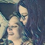 Ebru Cündübeyoğlu Instagram – Belki sadece göz göze geldiğim, hep yanıbaşımda olan,uzağıma düşen,hayatım olan,hayatımda olan, olmayan,bilmeden hayatına karıştığım ,karşıma çıkan, yolumun kesiştiği, talihin,kaderin, türlü türlü sebeplerin bana getirdiği siz kalplerindeki sevgiyi dolu dolu hissettiren güzel insanlar iyi ki varsınız. Tüm güzel dilekleriniz için teşekkür ederim. Ben yine sizi diledim 🎂