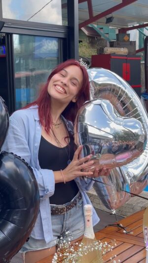 Ebru Cündübeyoğlu Instagram - Canım kızım iyi ki doğdun iyi ki varsın 🩵 Güzel yüzün hep gülsün ♥️