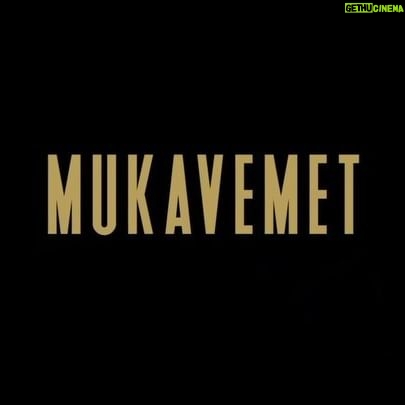 Ece Çeşmioğlu Instagram - MUKAVEMET 🖤 @istanbulfilmfestivali_ Yazan ve Yöneten: Soner CANER Görüntü Yönetmeni: Vedat ÖZDEMİR Yapımcılar: Vedat ÖZDEMİR, Soner CANER İdari Yapımcılar: Faruk ÖZERTEN, Nisan Ceren ÖZERTEN Oyuncular: Selahattin PAŞALI, Ece ÇEŞMİOĞLU ÖLMEZ, Murat KILIÇ , Dilara AKAN, Ozan CEYLAN, Bahadır BUYRUK,Burak DUMANOĞLU, Ali Ulvi GÜLŞEN, Hakan KAHRAMAN, Şafak EREZER, Mustafa GÖRGÜN @mukavemetfilm @sonercaner__ @selahattinpasali @ececesmioglu @muratkilic7 @farukozerten @nisanceren @vvisionlight2007 @zamkinosfilm
