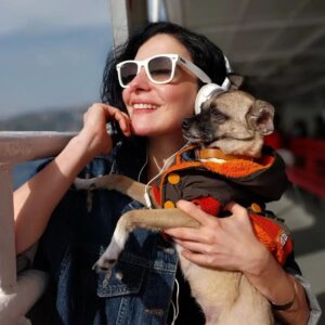 Ece Özdikici Instagram - Gülümse bebeğim, fotoğrafımızı çekiyorlar.🤍