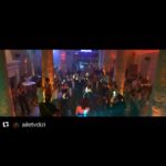 Ece İrtem Instagram - #Repost @ailetvdizi with @use.repost ・・・ Aile 6. Bölüm Ön İzleme Sahnesi! 🎼Yaramızda Kalsın🎤 #Aile 6.Bölümüyle 11 Nisan Salı 20.00’de Show TV’de! @ayyapim @showtv @kivanctatlitug @serenayss @irtemece #Kıvançtatlıtuğ #Serenaysarıkaya #Eceirtem