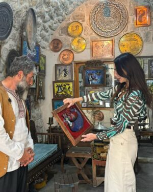 Ece Sükan Instagram - “ Bitmeyen Şehir “ 
#Mardin 
#EbuBurak 
#kasimiyemedresesi 
#eskimardin