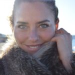 Ece Uslu Instagram -