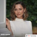 Ece Uslu Instagram - #Repost @foxturkiye with @use.repost ・・・ “Ece çok güçlü bir kadın. Gücünü zekasından, aldığı eğitimden ve ailesinden alıyor.” 🤩 Ece Uslu’nun keyifli röportajı şimdi fox.com.tr’de. #ŞahaneHayatım @sahanehayatimtv @eceusluofficial Fotoğraflar: Yiğit Danacı