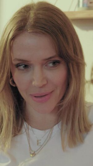 Ecem Karavus Instagram - O mu? Yoksa hiçlik mi?
Göya kıyaslama yapan; @1ecemkaravus 
🎥 @oguzbeyazit_