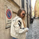 Ecem Atalay Instagram -