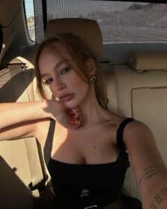 Ecem Atalay Instagram -
