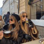 Ecem Atalay Instagram - Hayatimin en guzel hediyesi… iyi ki varsin, iyi ki ablan olarak beni secmissin ♥️