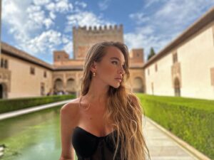 Ecem Atalay Instagram - 🌹