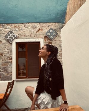 Ecem Özkaya Instagram - Possible…✨ 📸: @nazlipinarkaya 🎈💃🏻