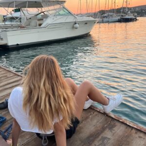 Ecrin Su Çoban Instagram - 😋😁