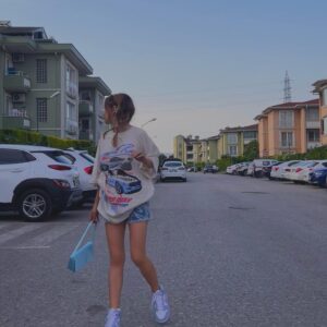 Ecrin Su Çoban Instagram - 🦋🦋