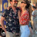 Eda Özerkan Instagram - Bir bakış baktın kalbimi yaktın..❤️🤣😂 @timuracar Sonsuz olasılıklarım neler?🍀 #festival 🎈#anıyakala #hayatandanibarettir #aşk