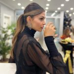 Eda Özerkan Instagram - Cheers..!🥂 Photo By; @senaseherozkan 🫶🏻 #nofilter #yesmakeup 💋 #edaözerkan #edaozerkan #anıyakala #hayatandanibarettir #nophotoshop #insta #instagram #instagood #instadaily #instafashion #instamood #instalike #instalove #instacool #instaphoto #instatravel #instafood #instareels #instamoda #instafollow #instadesign #instahair #instalikes #instabook #instablogger #instaphoto #instaphotography #instabeauty