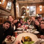 Eda Şölenci Instagram - serendipitous family dinner🤍 #ensevdiğim #çoktatlıyaaağğ