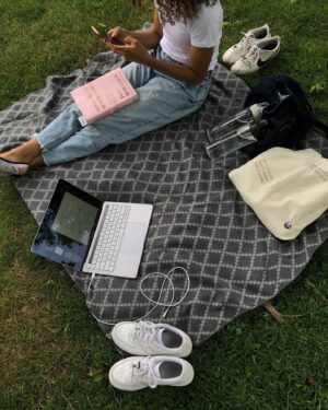 Eden Cupid Instagram - 🌳🧚🏽‍♂️🌪👒☁️🍃🌙💚