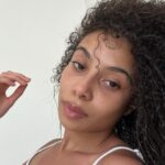 Eden Cupid Instagram - yes she is burned, no it does not hurt, but she’s fresh faced n happy to be here :) 💓
