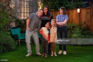 Eden Sher Instagram - ICYMI pt. 2 your girl has been living for a multi & I got to reunite w my fave Neil Flynn on Lopez vs Lopez w the fabulous @mayanlopez and iconic @georgelopez. I had sooooooo much fun and it is also streaming on @peacock WHAT ARE YOU WAITING FOR