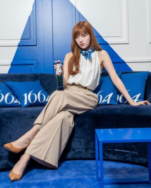 Eelyn Chan Instagram - Have a drink with me?🍻

@1664blanchk #1664hk #GoodTastewithaTwist #Latelier1664