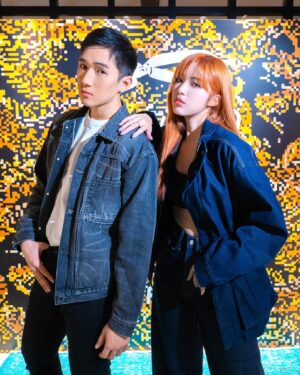 Eelyn Chan Instagram - 👖🍊

@denham @denham.china #denham #denhamchina #denhamthejeanmaker

Hair: @matchtonghair 
Lens: @olenshk #frenchshine