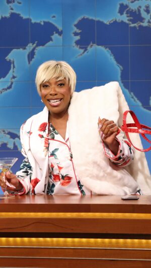 Ego Nwodim Instagram - Had the time of my life writing Rich Auntie with No Kids, this with @ashatellslies @alex3nglish and Gary (yes, Gary iykyk). Thank you to @broecker.t @jodimancusohairdesign & @louiezfx for bringing her to life so perfectly!!! I meaaaaan!! All I want for Christmas is for this woman to be my real auntie 🙏🏾🙏🏾❤️❤️