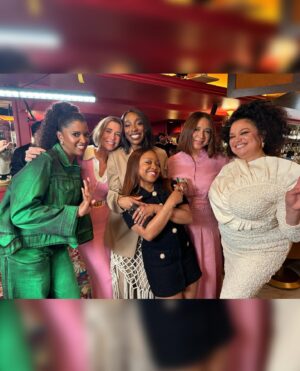 Ego Nwodim Instagram - Was a true dream to have a seat at the table with these incredible woman 🙏🏾💗 Thank you @hollywoodreporter & @laceyvrose for holding the space. Thank you Quinta, Michelle, Maya, Kristen & Renee for sharing your wisdom and hearts so generously ✨ a conversation and day I won’t soon forget ✨ video of our convo is now live on this very internet!!

BIG thank you to Cynthia, Cherish & Shannon for making sure I looked as good as I felt 🤍 my heart is simply FULL 🤍

Photographer: @beaugrealy 
Artistic & Fashion Director: @edmondalison