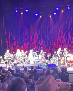 Eileen Davidson Van Patten Instagram - Wow @vanmorrisonofficial was absolutely incredible at @greek_theatre what a genius! The band was insanely talented. Fantastic night!