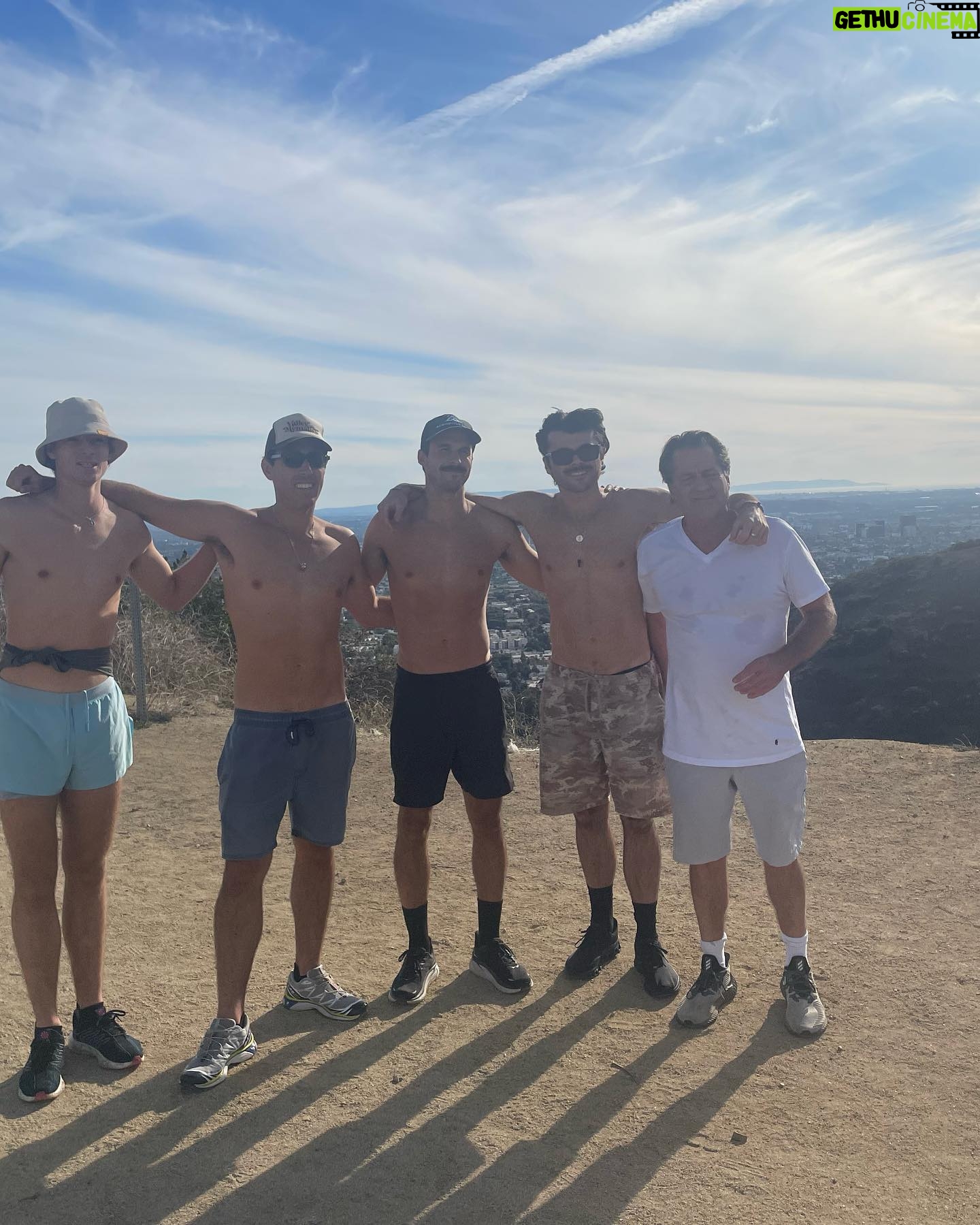 Eileen Davidson Van Patten Instagram - @runyoncanyon what a day!