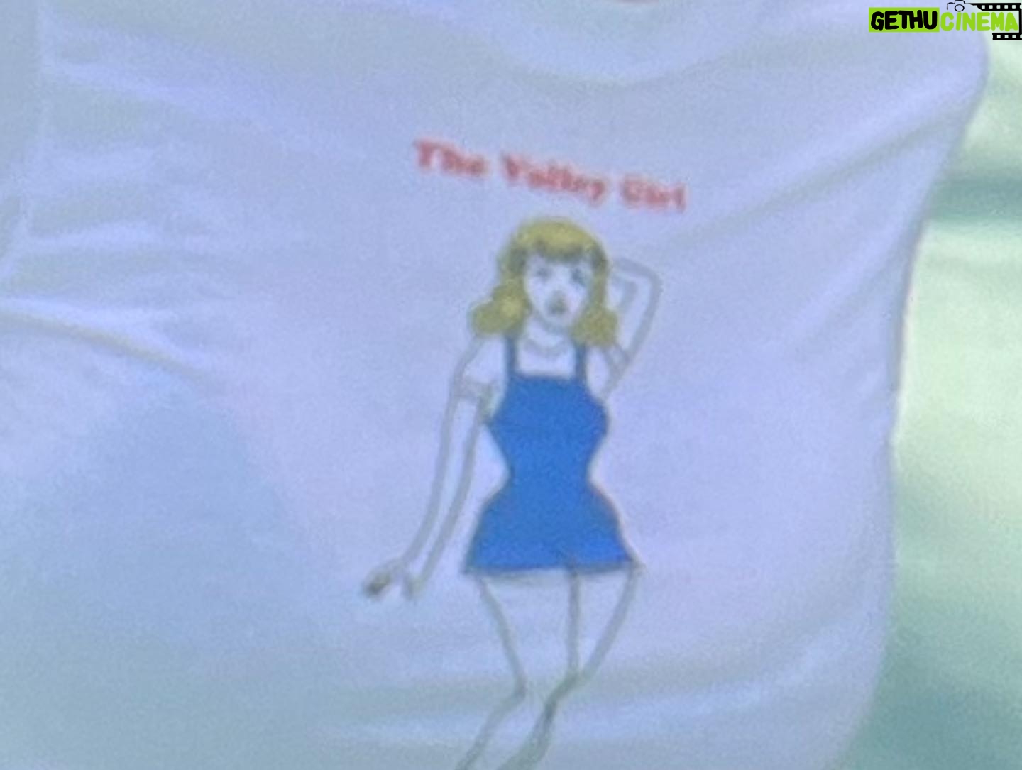 Eileen Davidson Van Patten Instagram - Representing @valley_mentality and wearing the newest drop the crop tee "The Valley Girl" for all of us valley girls out there! After some super fun doubles!
