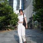 Eisaya Hosuwan Instagram – เปียสองข้างถักเองคับ👧🏻♡