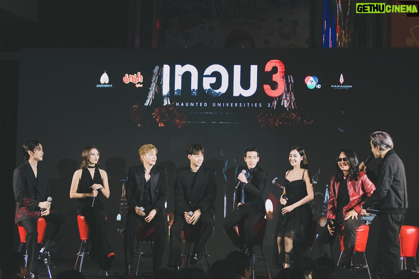 Eisaya Hosuwan Instagram - เมื่อคืนนี้สุดๆไปเลยยยย! ขอบคุณทุกคนที่มาซัพพอร์ต #เทอม3 กันนะคะ และขอบคุณทุกๆกำลังใจที่ส่งมาให้กันมากๆเลยนะค้าาา🥹🫶💖