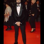 Eka Lakhani Instagram - Out of his food lab, straight to Cannes! It was fun swapping the (usual) black tee with a tux for the red carpet. @sanjyotkeer #StyledByEka Wearing custom @labelcrestelli Accessories @thetiehub Style Team @arzoonagraik @nupur_p [Chef Sanjyot Keer, Your Food Lab, Cannes Film Festival, Red Carpet Tux] #YourFoodLab #SanjyotKeer #Cannes #CannesFilmFestival #BlackTuxedo