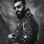 Eka Lakhani Instagram - 💣💣 @arjunkapoor Wearing @manishmalhotraworld Accessories @esmecrystals @ascend.rohank #StyledByEka Style Team - @arzoonagraik @team___e Hair - @aalimhakim @bashir.hair Makeup - @vickybanatkar 📸 - @aadiiiii01 #ArjunKapoor #MensStyle #TeamE