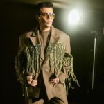 Eka Lakhani Instagram - Karan for #AJIOGraziaYoungFashionAwards2024 Style Connoisseur award Wearing @dhruvkapoor Eyewear @tomford @rkumaropticians Footwear @gmbh_official #StyledByEka Style team @arpita.kc @mayuri_srivastava @team___e Hair @rajeev_gogoi Makeup @paresh_kalgutkar Managed by @len5bm Photograph 1 : @yusufslokhandwala Photograph 2 - 8 : @sheldon.santos