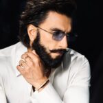 Eka Lakhani Instagram - The Man. The Moment. 💣 @ranveersingh for @tiffanyandco store launch. Wearing custom @gauravguptaofficial Sunglasses @tiffanyandco @rkumaropticians Footwear @louboutinworld #StyledByEka Style Team @itsfatimabaluch @arzoonagraik @harshi_shah10 Hair @aalimhakim @mustaqeem_salmani Makeup @mahadevnaik08 Managed by @jinal.jj @aarti1980 Photographer @vidhigodha #RanveerSingh #TiffanyAndCo #EkaLakhani #TeamE [Ranveer Singh, Tiffany And Co, Monochrome Minimal Style]