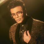 Eka Lakhani Instagram - In the Spotlight! 💛 @karanjohar for Loréal Pro Education’s Finale. Wearing @rohitgandhirahulkhanna @elevate_promotions Eyewear @dior @loewe Ring @chicorychai Footwear @coppermallet #StyledByEka Style team @arpita.kc @mayuri_srivastava @team___e Hair @darshanyewalekar Makeup @paresh_kalgutkar Managed by @len5bm Photographed by @sheldon.santos #KaranJohar #BlingBling #TeamE