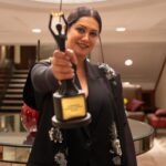 Eka Lakhani Instagram - Once in a while, when stylists get to play the dress-up game! Thank you @pinkvilla for the ‘Most Popular Stylist’ award. 🦋🖤 Thank you @karanjohar for trusting me and making me realise I could be a stylist even while being a costume designer. Thank you @ranveersingh for giving me a chance while I started my journey as a men’s stylist! My main two men 💕 This one is for my team, my backbone @team___e 💕 Wearing @kanikagoyallabel Bodysuit @shopmonokrom Jewellery @ayanasilverjewellery @ascend.rohank Styled with @nupur_p @team___e HMU Artist @khan_do_makeup 📸 @_sakshidoiphode @entouragetalents @renukasannake