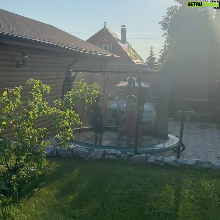 Ekaterina Vladimirova - 282 Likes - Томские каникулы с семьей. Здесь часть моей души. ❤️