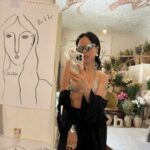 Ekaterina Ivanchikova Instagram - Придумать песню в одном пространстве с активным десятимесячным пацаном, просто задача со звёздочкой😅 Как думаете, справимся?)